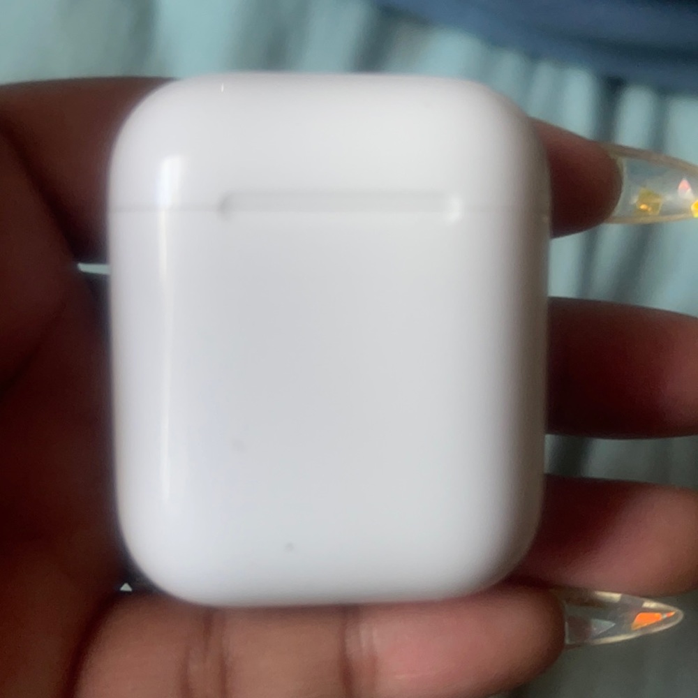 Apple Air Pods *AUTHENTIC*